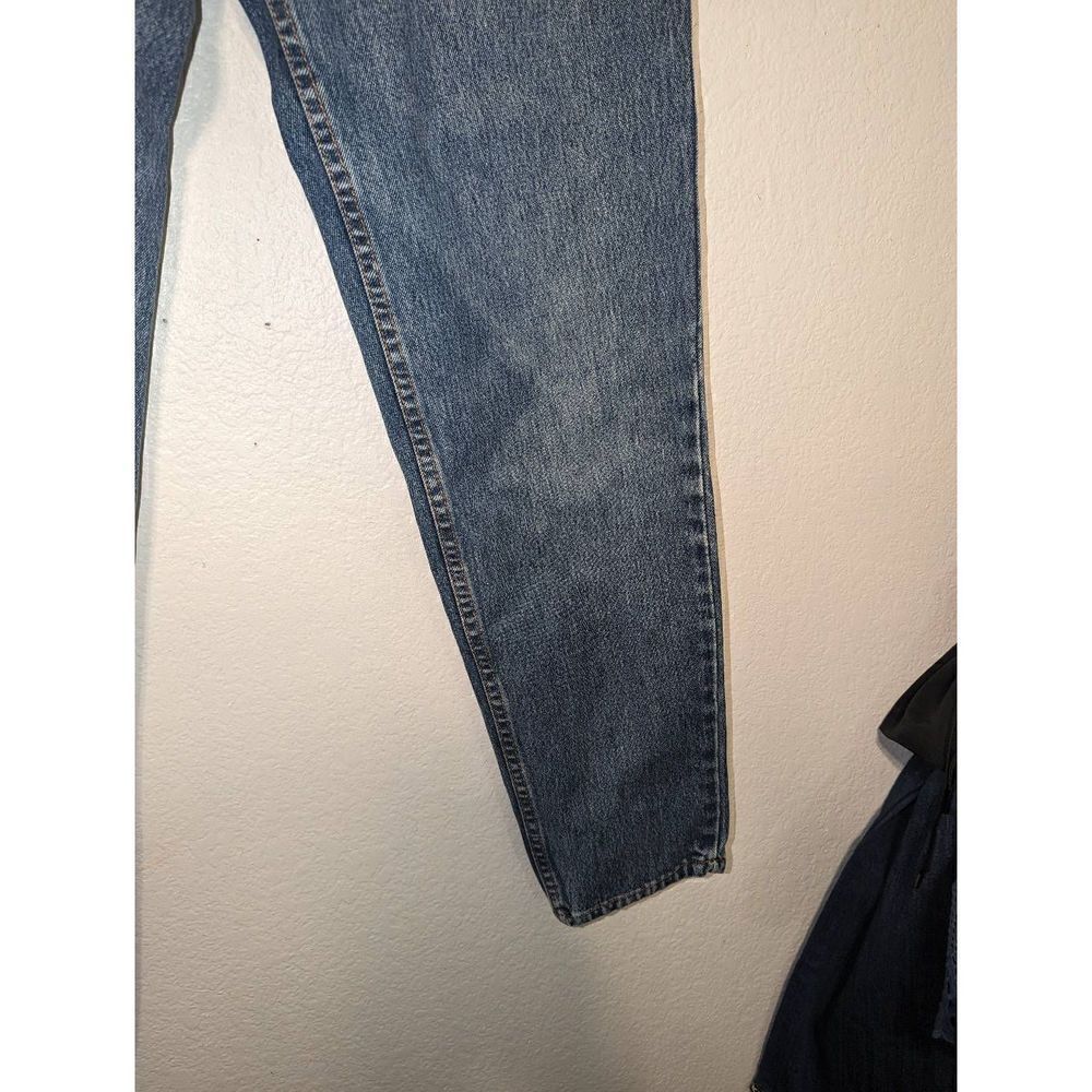 Women's Vintage Levi's 550 Made in the USA Relaxed Fit, Tapered Leg Size 12 - Picture 11 of 16